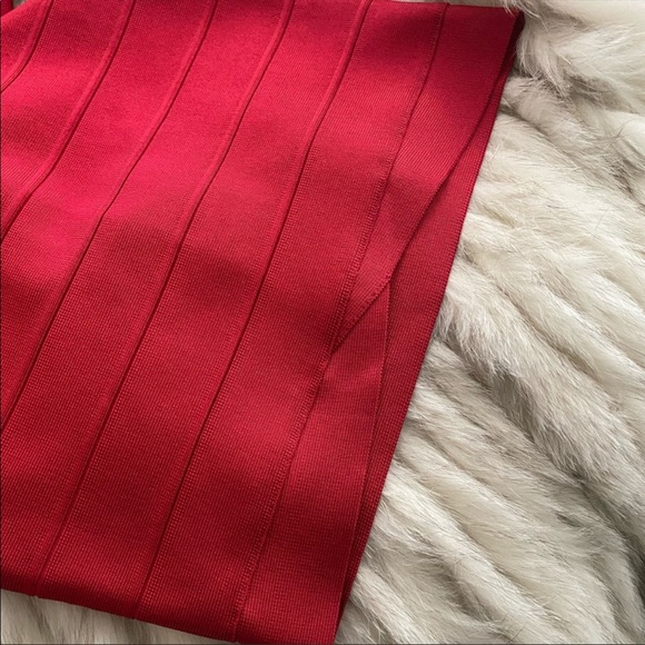 100% Authentic Herve Leger Bodycon Dress - RED - Trade Value $1000 - Picture 6 of 8
